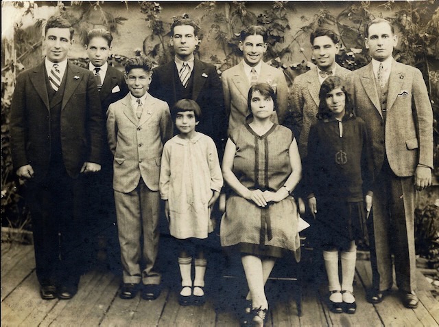 Bill Chlentzos, Steve Clensos, Philip Chlentzos, Harry Chlentzos, Barbara Chlentzos, Angelo Chlentzos, Yanoula Chlentzos, Peter Clentzos, Sr., Ann Chlentzos Dryden, George Koulentianos